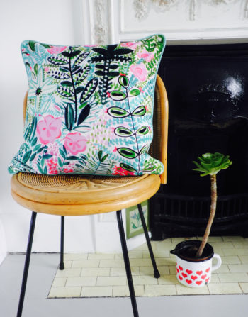 PALM VELVET CUSHION