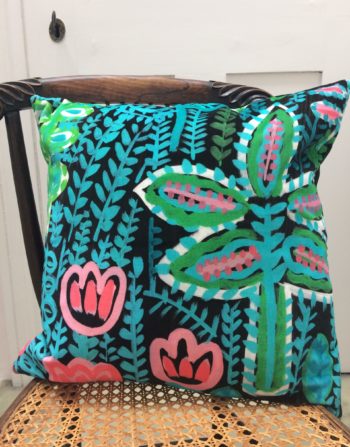 LAGOON VELVET CUSHION