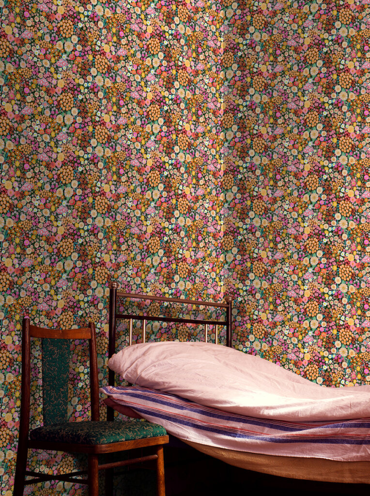 Campion Wallpaper (10m) – Lucy Tiffney