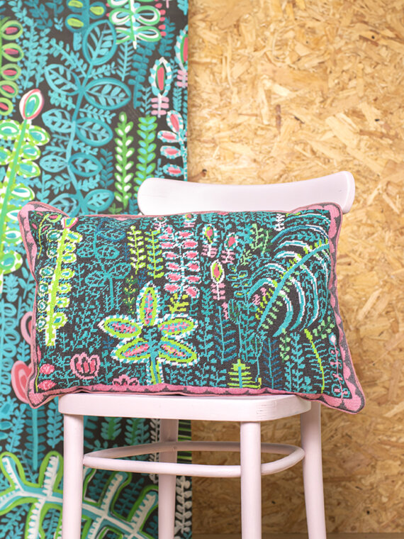 Lagoon Tapestry Kit (40 x 60cm)