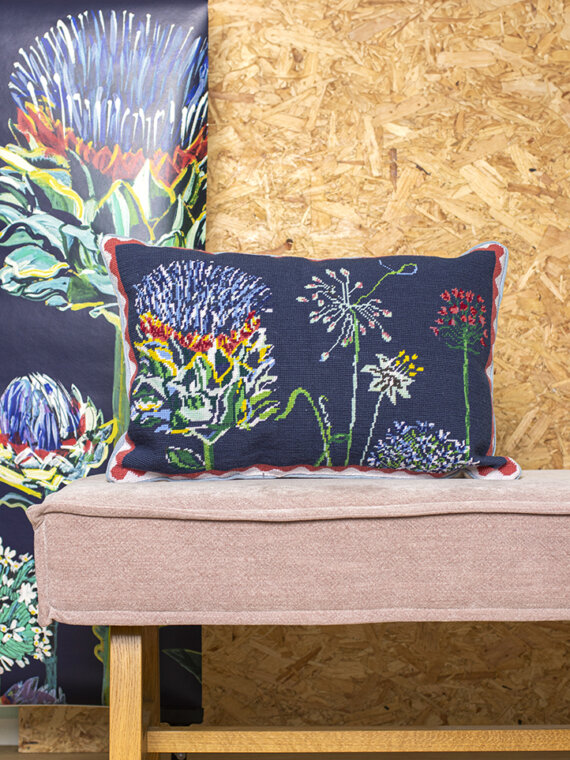 Night Garden Tapestry Kit (40 x 60cm) - Image 3